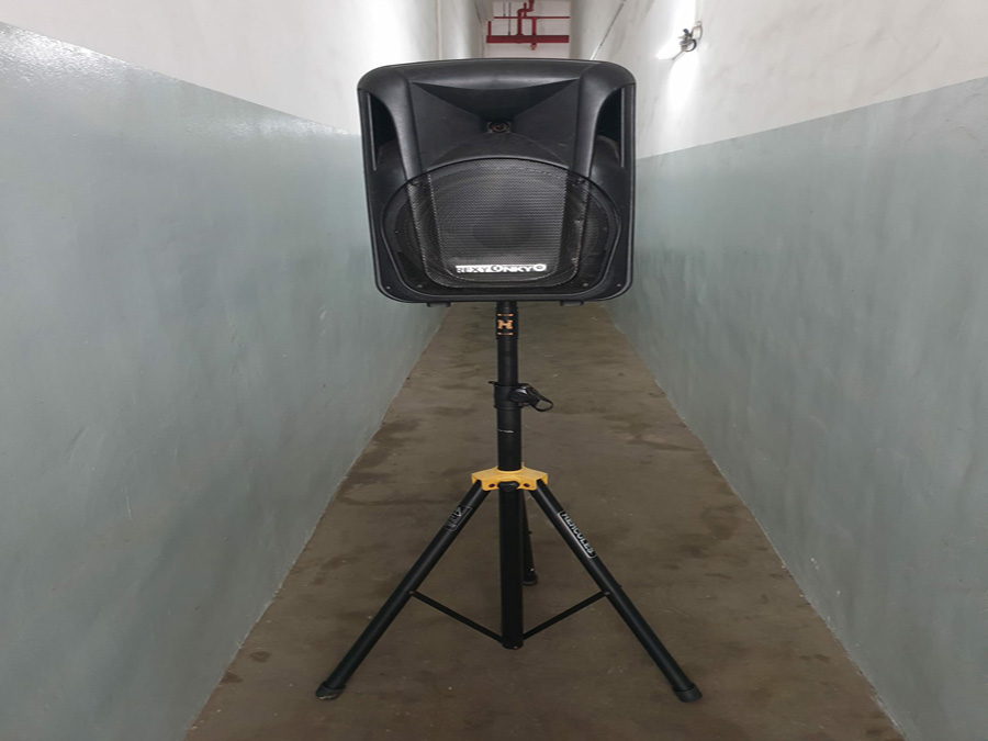Onkyo Speaker on Stand